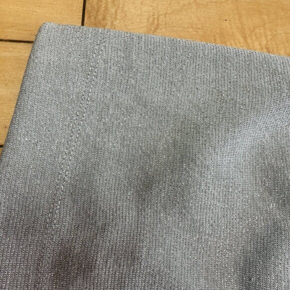 URBAN OUTFITTERS Sparkly Silver Strappy Lace Up Crop Top Size Small - Picture 4 of 7